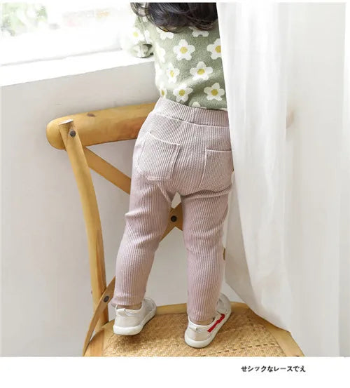 Cotton leggings for baby girls, wide-legged PP pants, spring-autumn fashion, solid-colored long pants for children, new 2024 collection