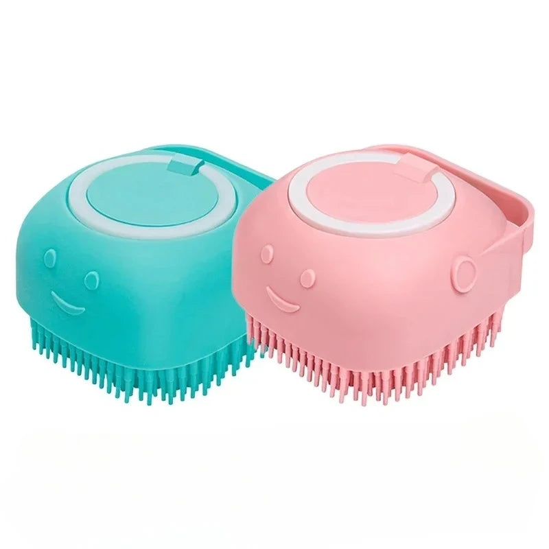 Brosse de bain pour chien, brosse de Massage pour animaux de compagnie, distributeur de shampoing, brosse en Silicone souple, poils en caoutchouc pour chiens et chats, outil de toilettage de douche