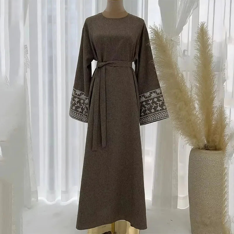Abaya islamique brodé de fleurs pour femmes, Chic avec ceinture gratuite, Robes Maxi musulmanes de haute qualité, vêtements islamiques élégants Eid Ramadan