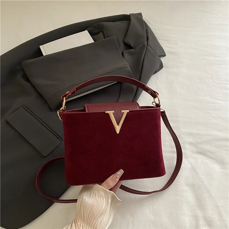 Fashionable mini suede bag for women, faux suede tote bag, decorative handbag with locking buckle, shoulder bags 