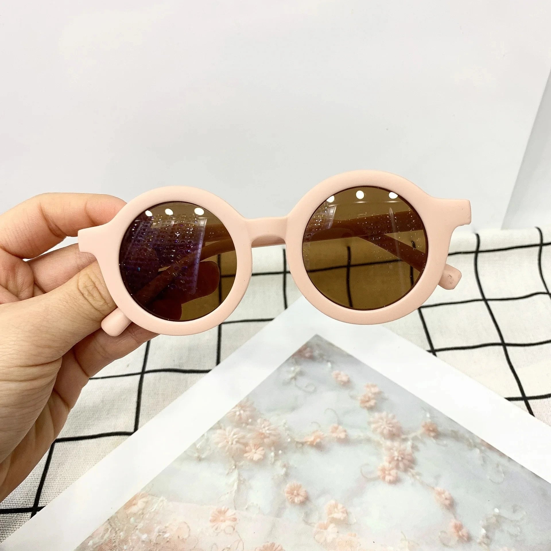 Lunettes de soleil tendance pour enfants de 1 à 8 ans, verres dépoli et décoratifs