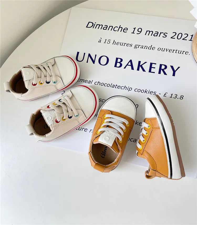 Chaussures en cuir pour bébés garçons et filles, baskets pieds nus à semelle souple, Tennis en plein air, à la mode, nouvelle collection printemps/automne 2024