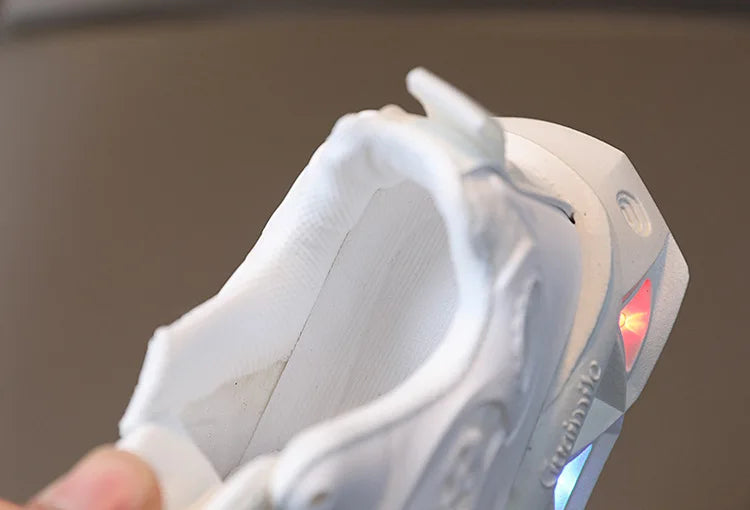 Chaussures pour bébés, baskets lumineuses et maladroites pour garçons et filles, petites et moyennes tailles, à semelles souples, nouvelle collection printemps-automne 2023