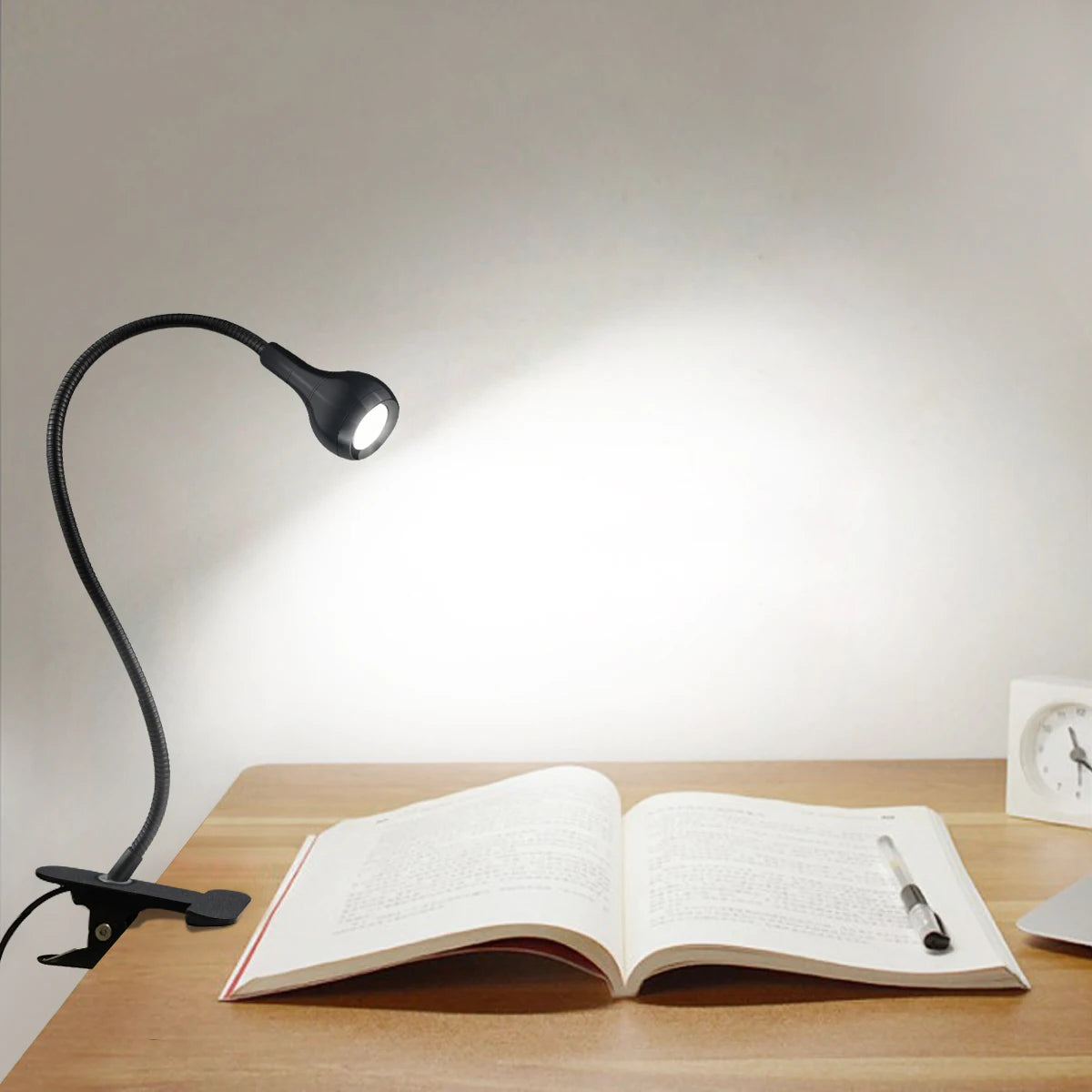 Lampe de bureau à clipser LED 360 ° Table de lecture à col de cygne Flexible, lumière de lecture pour étude, soins des yeux, pince USB, livres, éclairage nocturne