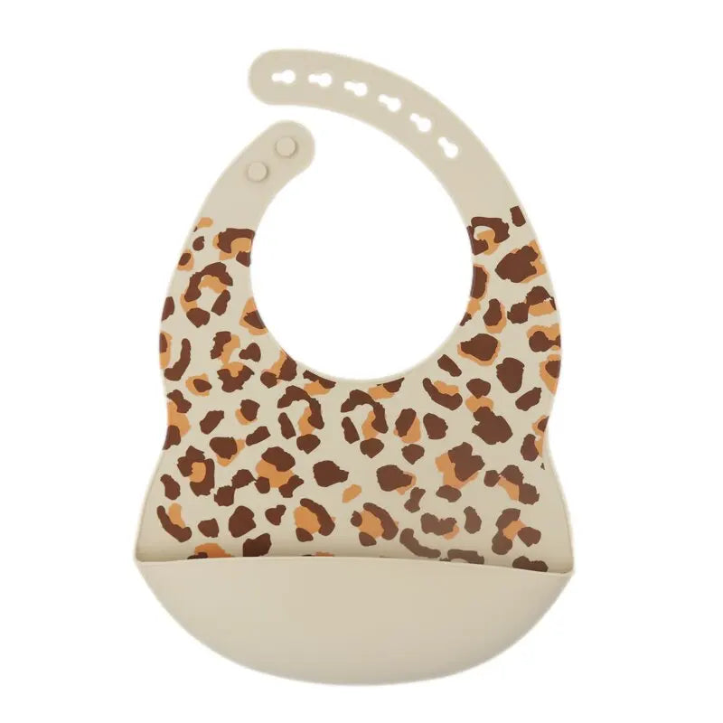 Nouveauté bavoirs en silicone pour bébé impression en silicone bavoir pour nouveau-né alimentation rot tissu avocat zoo tracteur impression vaisselle