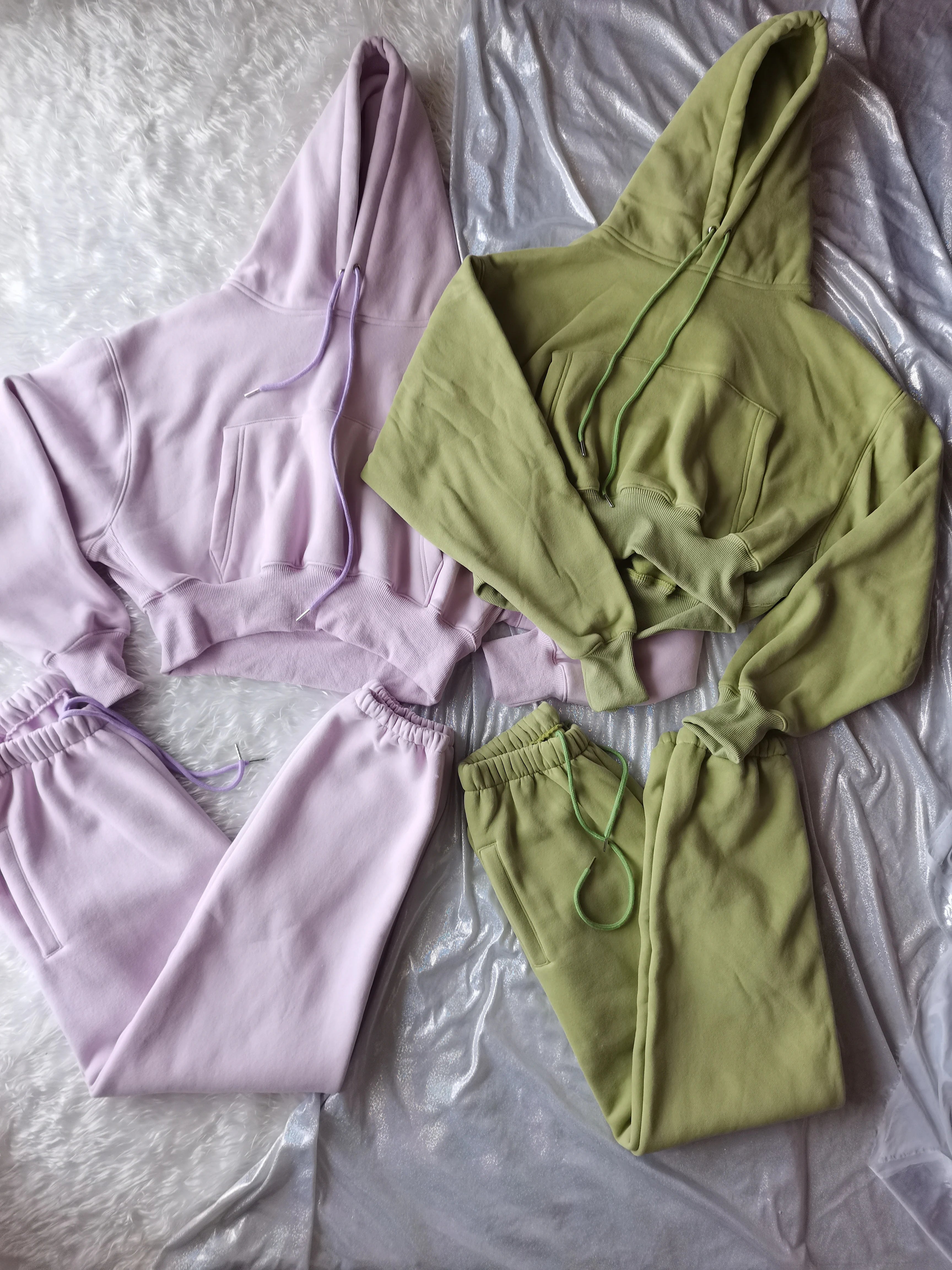 Sweat à capuche Smile avec pantalon de jogging pour femme, ensemble 2 pièces, tenue de sport décontractée, survêtement monochrome, imbibé de sueur, vente en gros, automne et hiver