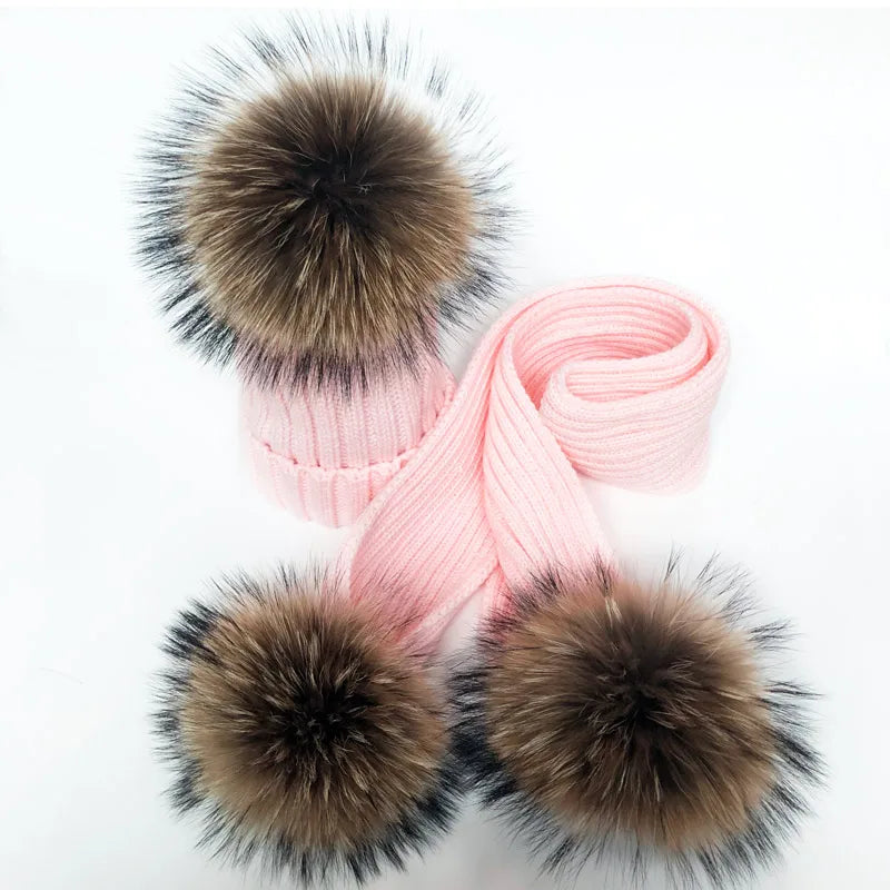 Parent-enfant chapeaux d'hiver mignon bébé fourrure Pompon chapeau écharpe ensembles réel naturel fourrure boule casquettes mère enfants chaud tricoté chapeaux hiver Bea