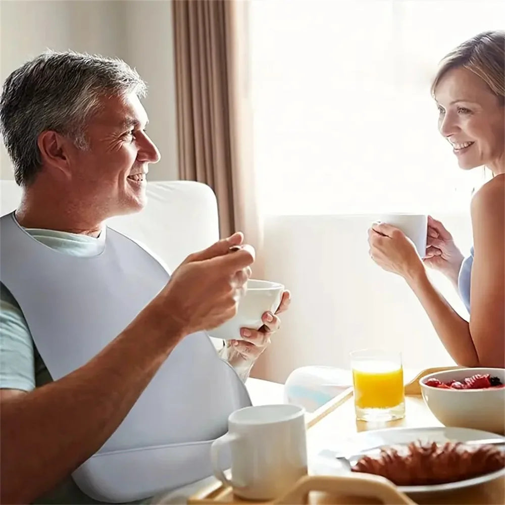 Grands bavoirs imperméables en Silicone pour adultes, de qualité alimentaire, avec poche, aide à l'alimentation, pour hommes et femmes âgés, accès aux vaisselle Portable