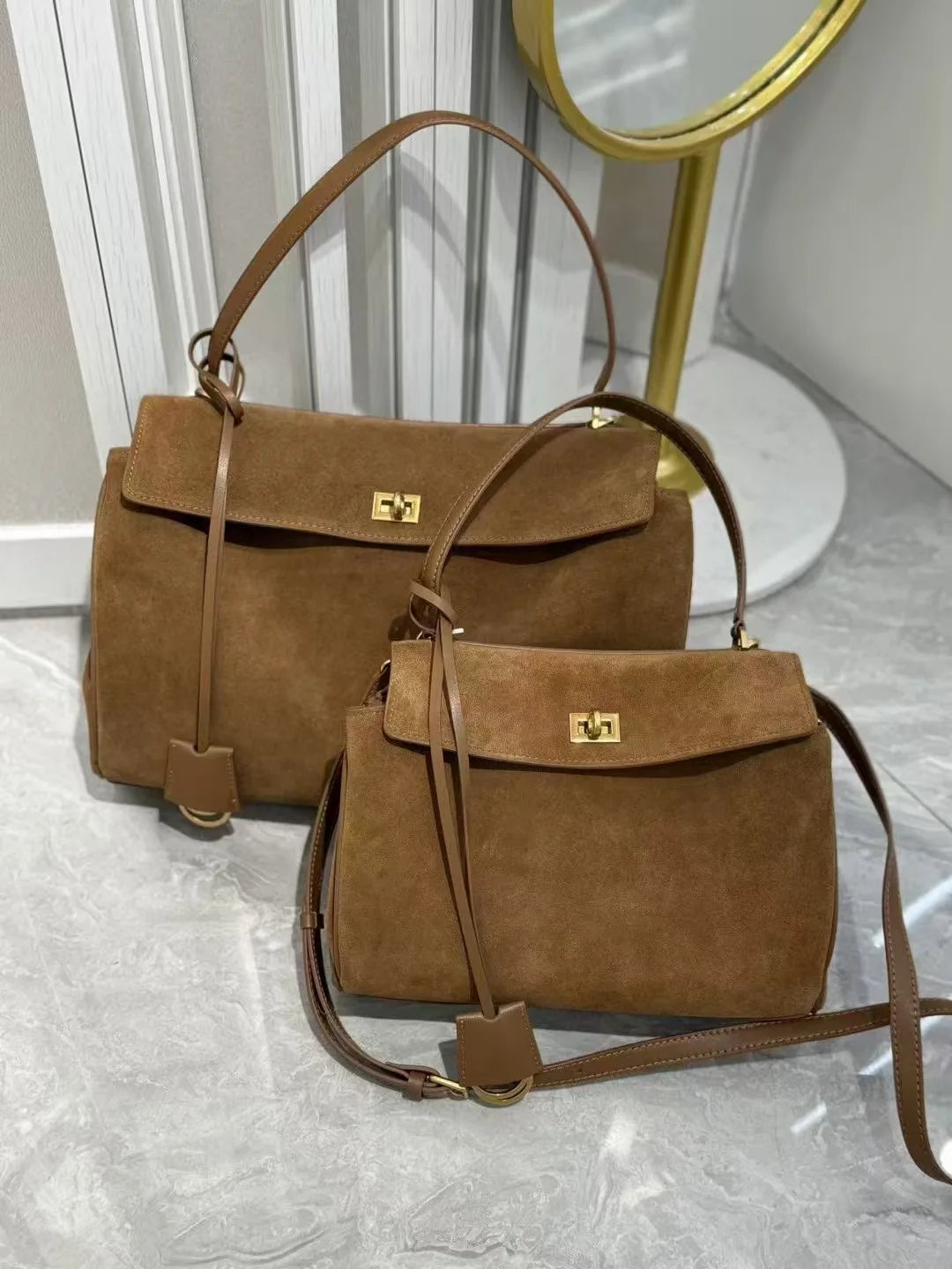Sacs à main en cuir véritable pour femmes, fourre-tout en cuir véritable glacé, sac à bandoulière en daim marron pour dames, design moderne personnalisé