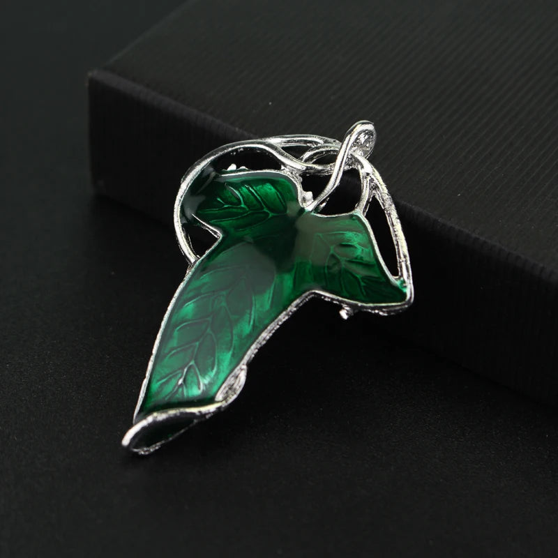 Green leaf elf brooch of Lorien, Tolkien Galadriel Legolas Frodo Baggins Aragorn tree enamel badge film jewelry wholesale