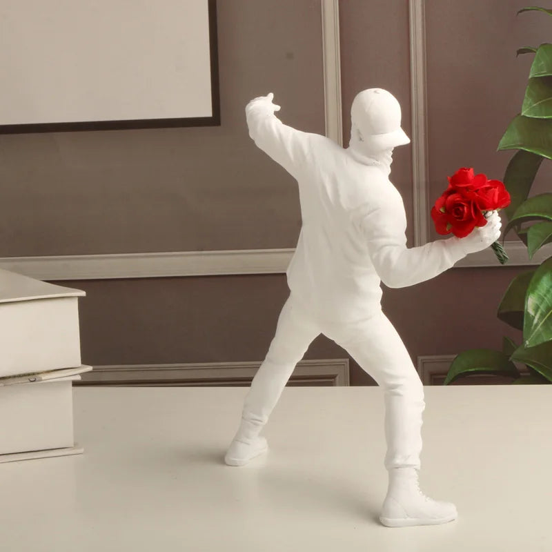 Statues en résine, Sculptures, lanceur de fleurs Banksy, bombardier, accessoires de décoration pour la maison, ornements modernes, Figurine de collection