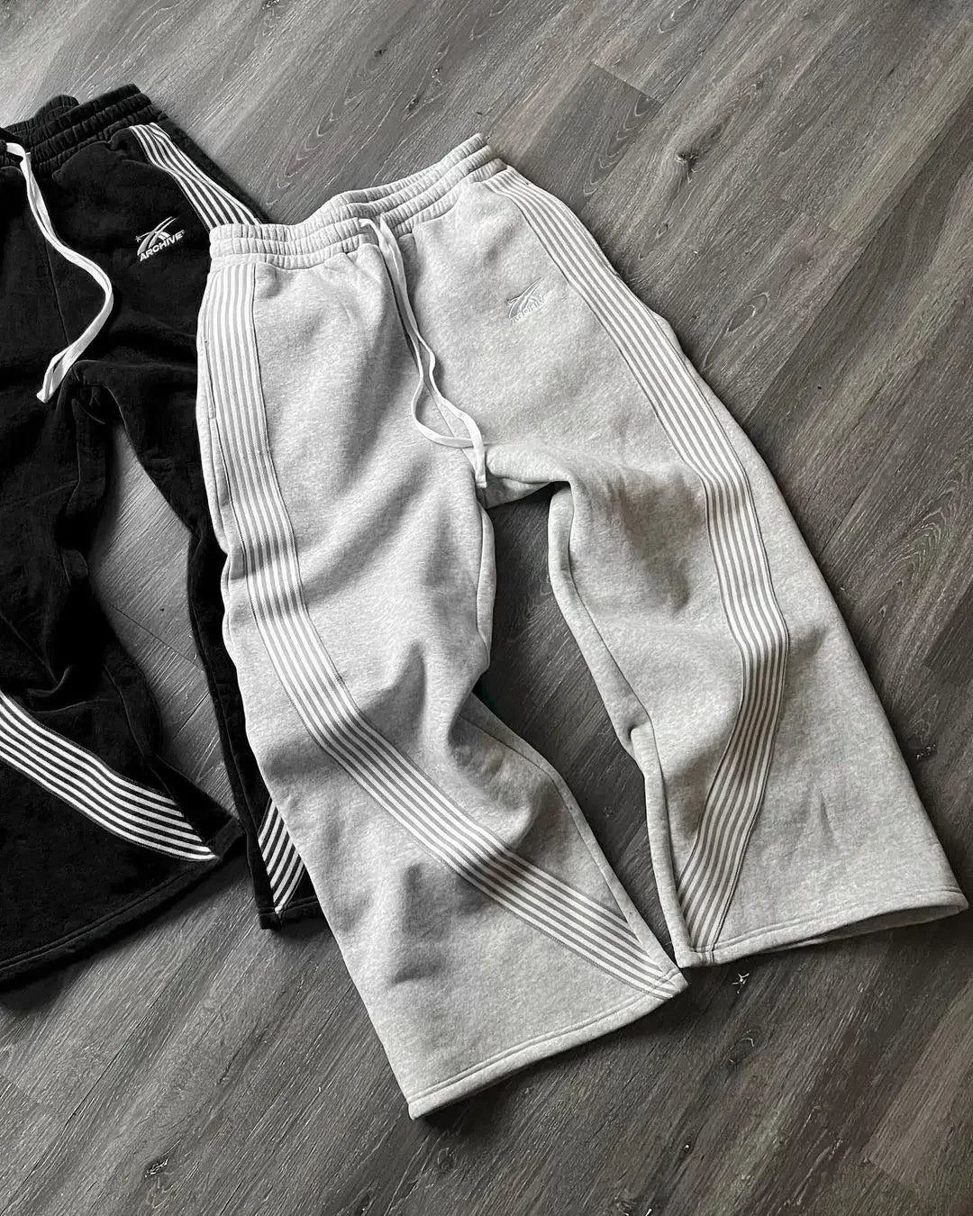 Y2k Casual Grey Embroidered Trousers, Lace Running Pants with Lustre, Functional Tactical, Camouflage for Men and Women