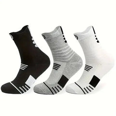 3 pairs of men's comfortable cushioned athletic socks for outdoor sports