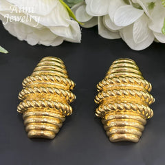 Ensemble de bijoux en cuivre plaqué or 18 carats pour femmes, collier pendentif exquis, boucles d'oreilles pendantes, cadeaux de fête de mariage, patients européens, Dubaï