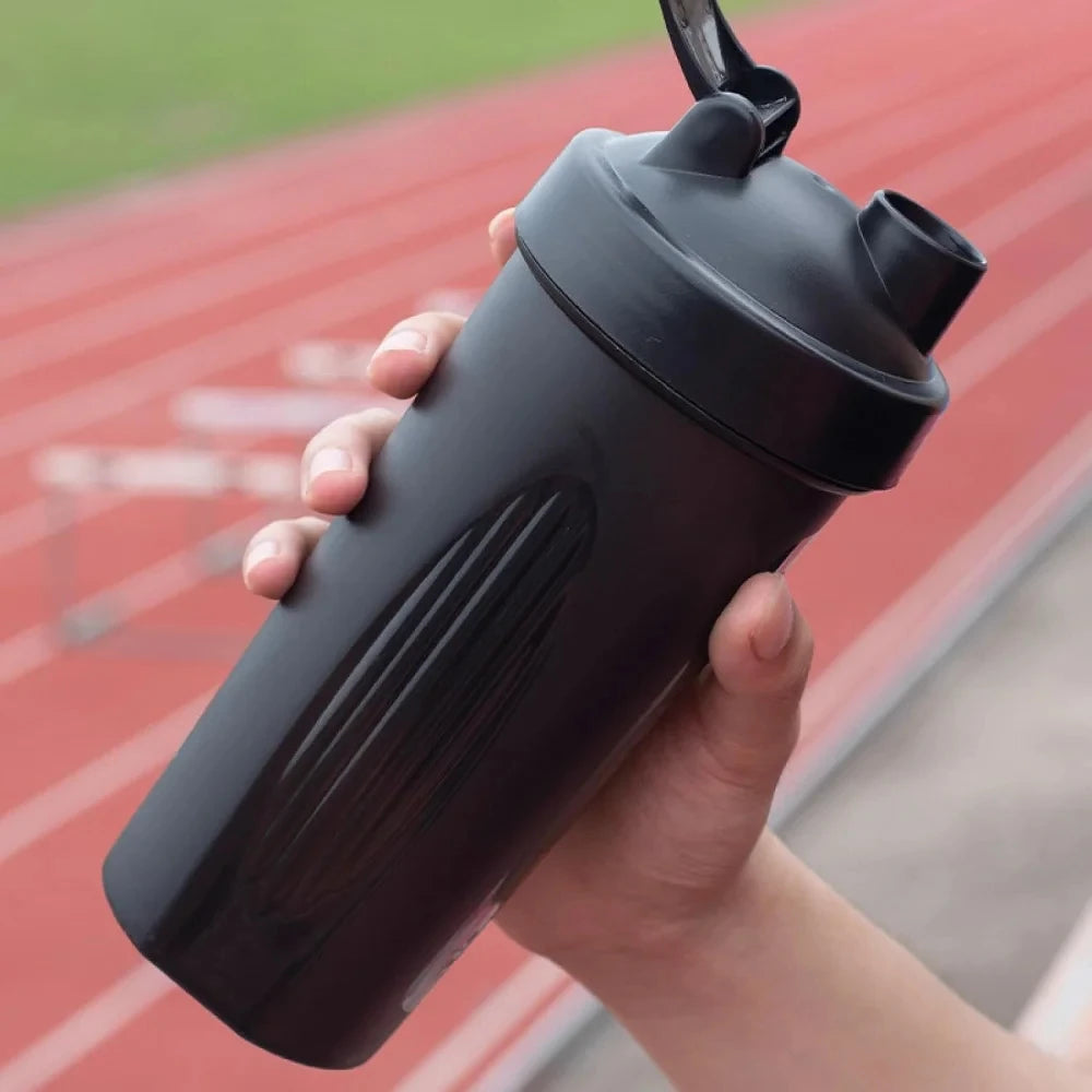 Bouteille Shaker de 600ml, bouteille en plastique Shaker de protéines de 20oz, bouteille de Fitness Portable pour les amateurs de Fitness et les athlètes