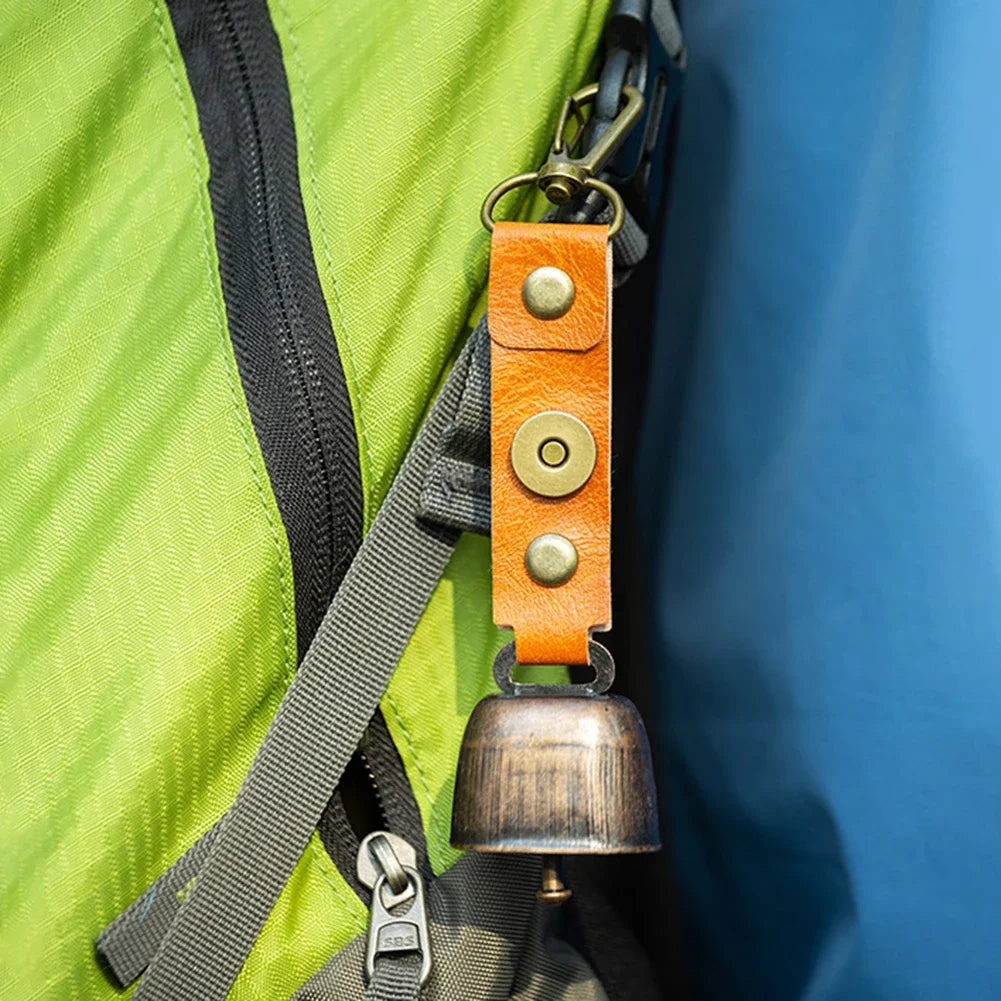Loud bear bell with emergency whistle set, magnetic bear bell, silent repellent bell, bear bell for bear deterrence, 1-5 pieces