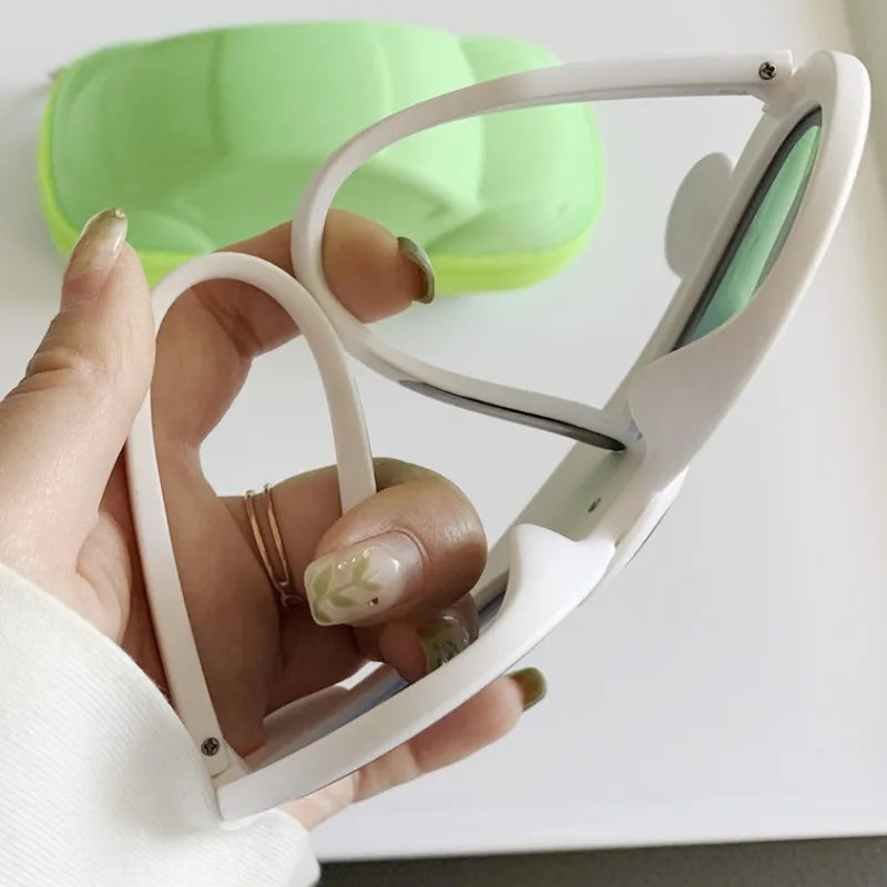 Lunettes de soleil de dessin animé pour enfants, Krasno-lunettes de soleil pour garçons et filles, protection extérieure en silicone, nuances UV400, cadeaux mignons