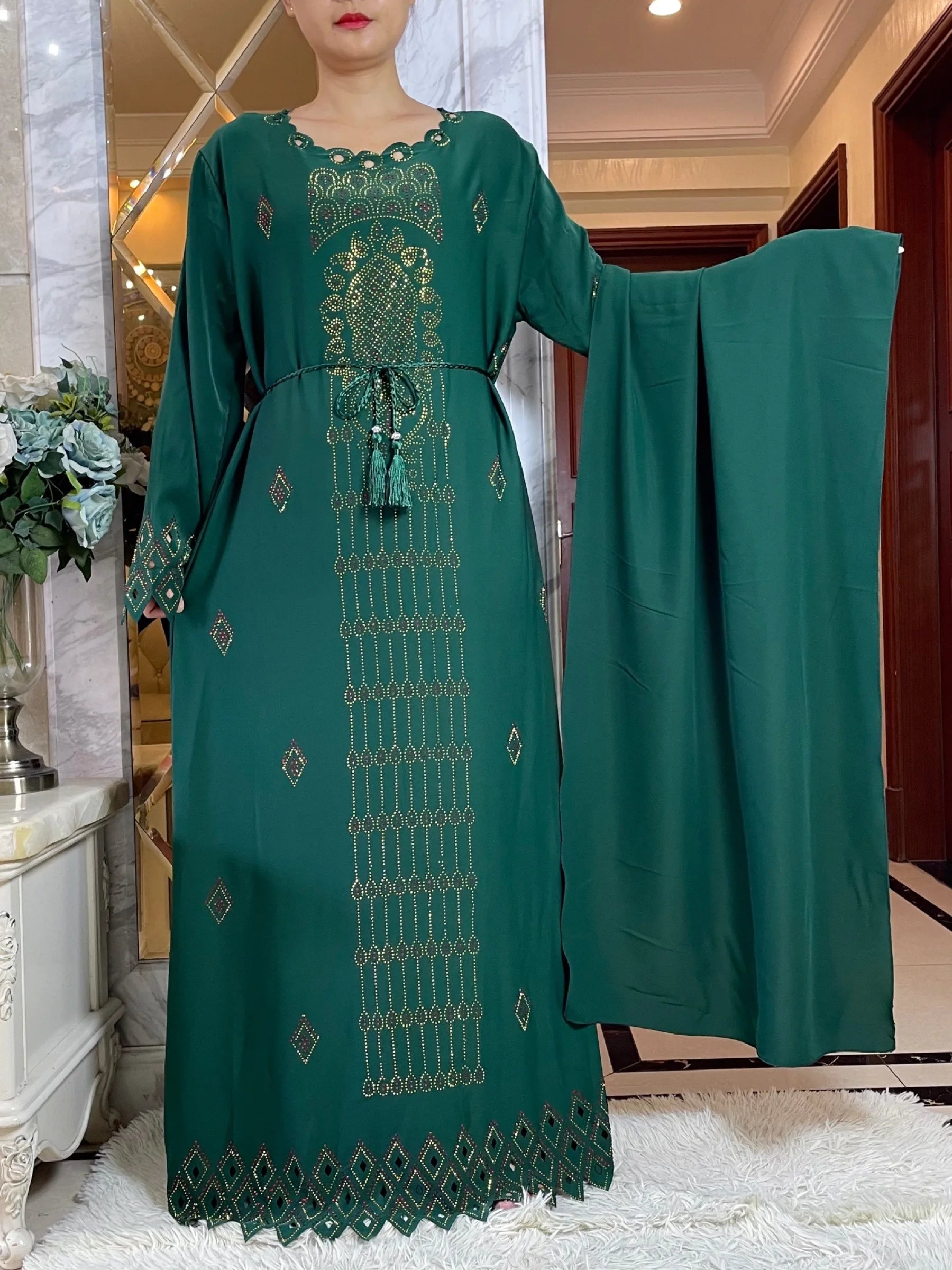2024 mode diamants conception creuse Abaya Ramadan Eid fermé longue Abaya dubaï femmes robe musulmane modeste vêtements islamiques
