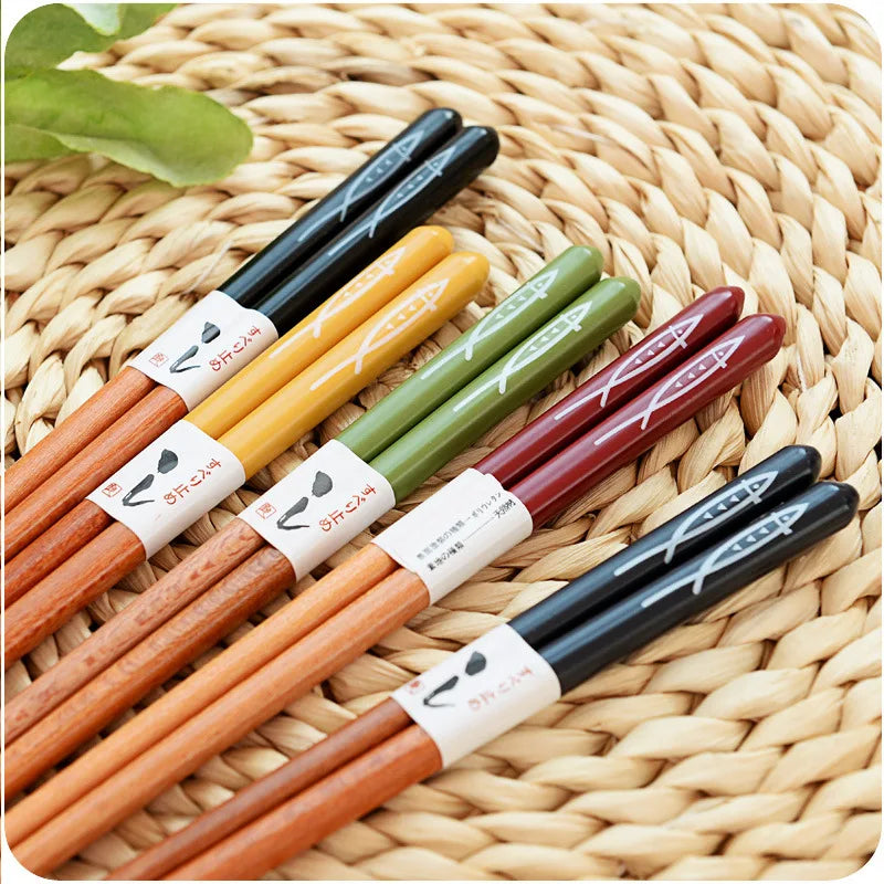 Ensemble de baguettes en bambou antidérapantes, 5 paires, vaisselle japonaise en bois naturel, nourriture pour Sushi, ensemble de baguettes longues multicolores pour la maison