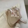 Sac à bandoulière pour femmes, nouvelle mode, grande capacité, sac seau avec chaîne en ruban, sac à bandoulière pour les déplacements quotidiens