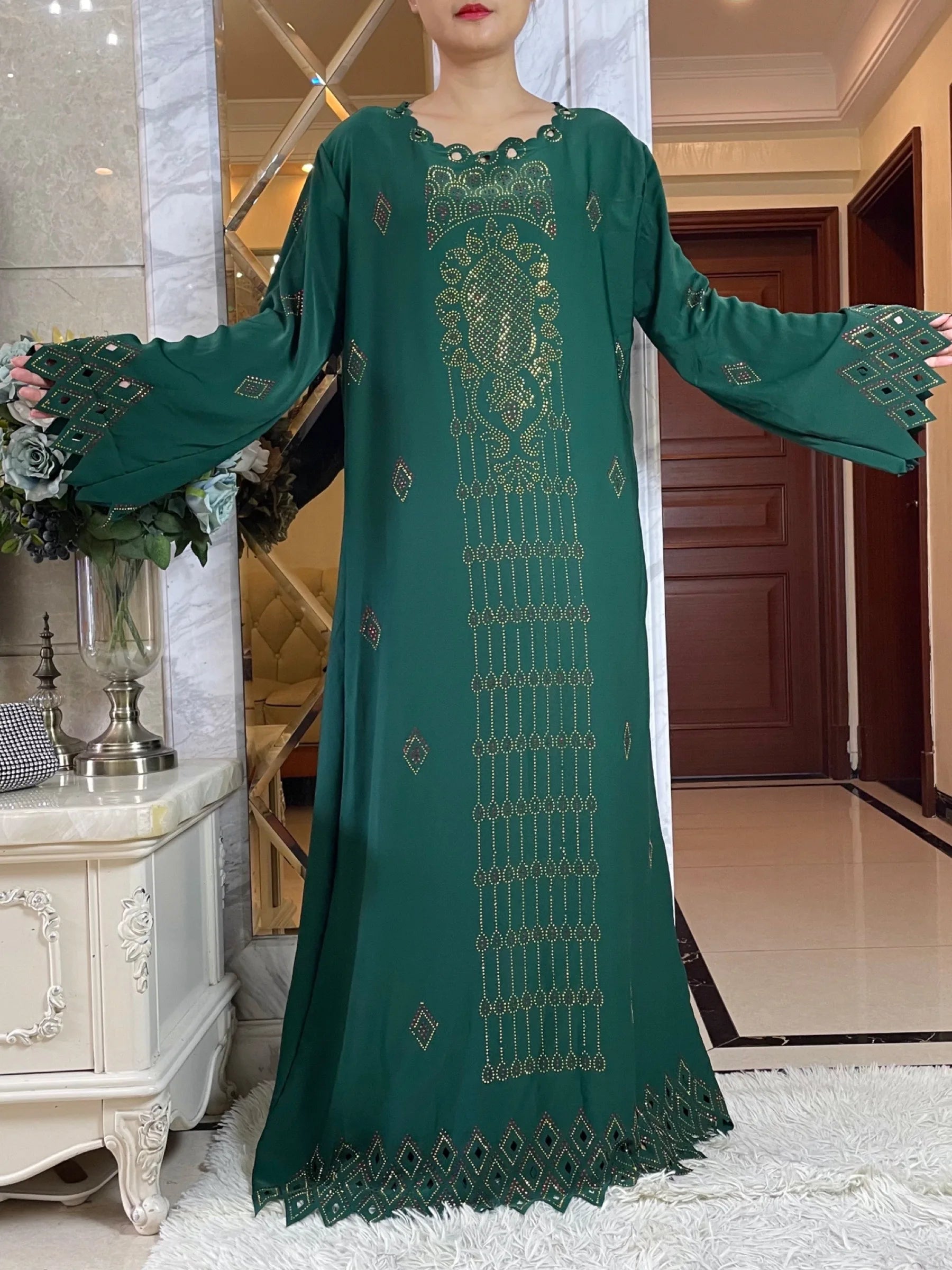 2024 mode diamants conception creuse Abaya Ramadan Eid fermé longue Abaya dubaï femmes robe musulmane modeste vêtements islamiques