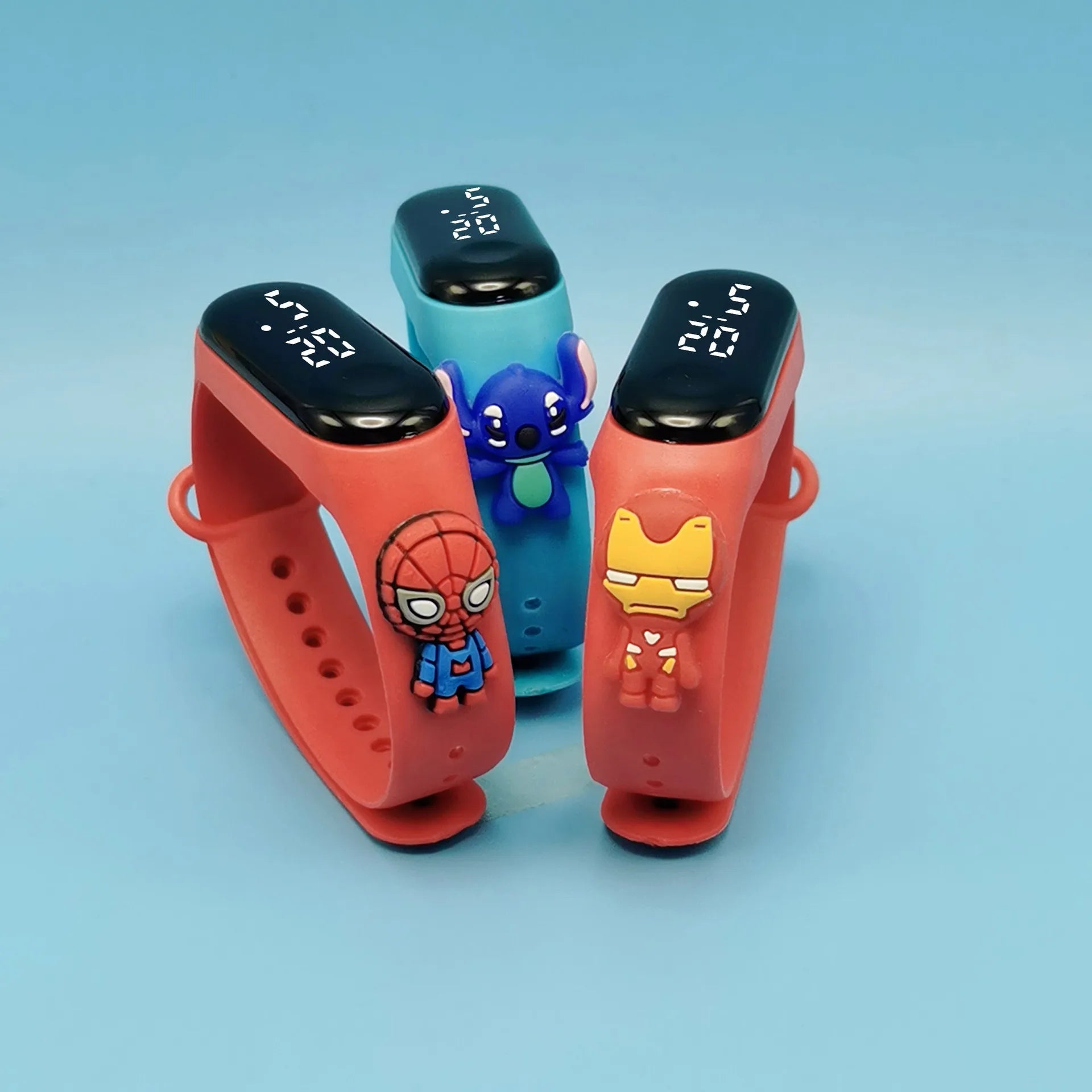Dessin animé Marvel montre pour enfants montres de mode électronique affichage LED numérique montres étanche cadeau de vacances enfants montres