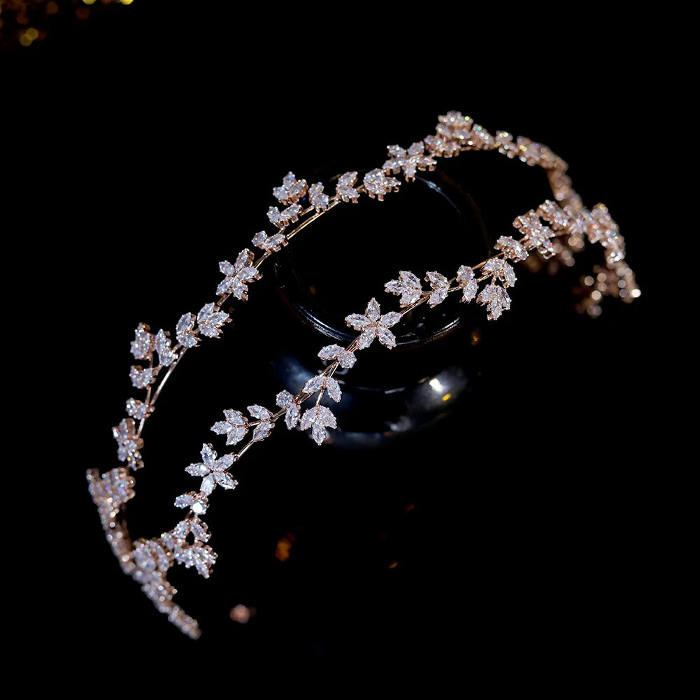 Diadème de mariage en cristal, bande de sauna du cuir chevelu, couronne CZ, accessoires pour cheveux, bijoux de demoiselle d'honneur, pièces de sauna pour femmes, 2024