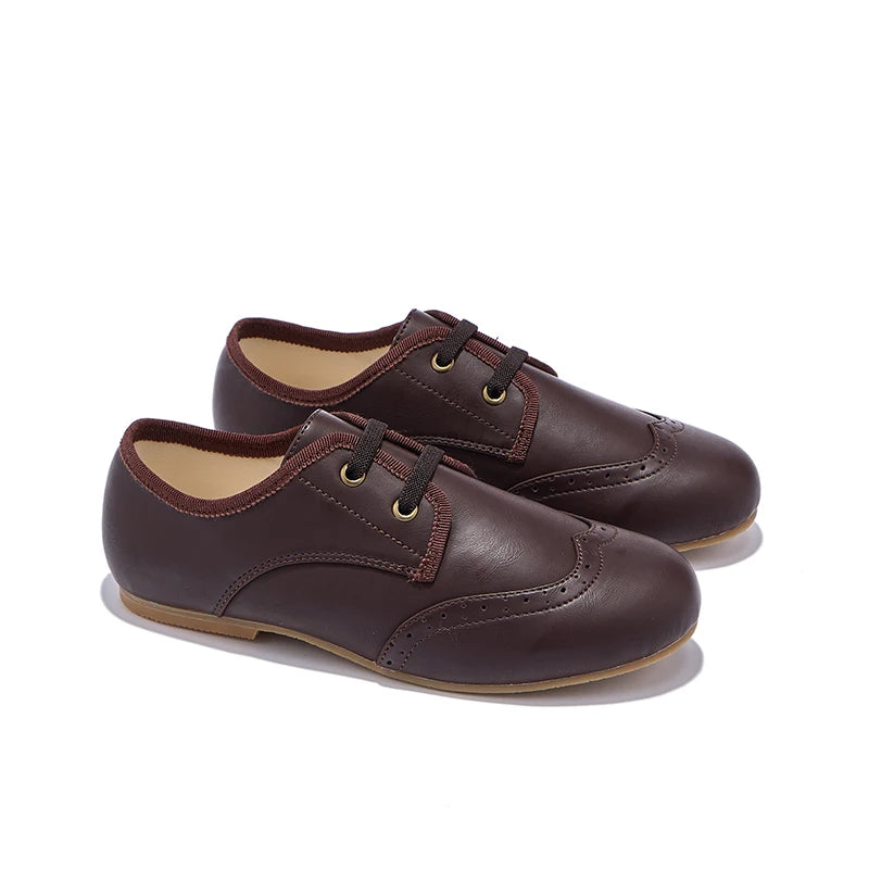W-AP8-003 chaussures habillées pour enfants en cuir marron noir velours lacets décoratifs chaussures de conception classique nouvel hiver