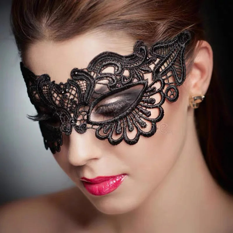 Masque pour les yeux en dentelle noire pour femmes, Sexy, Floral, mascarade, bal, princesse reine, maquillage de fête, Cosplay, boîte de nuit, accessoires