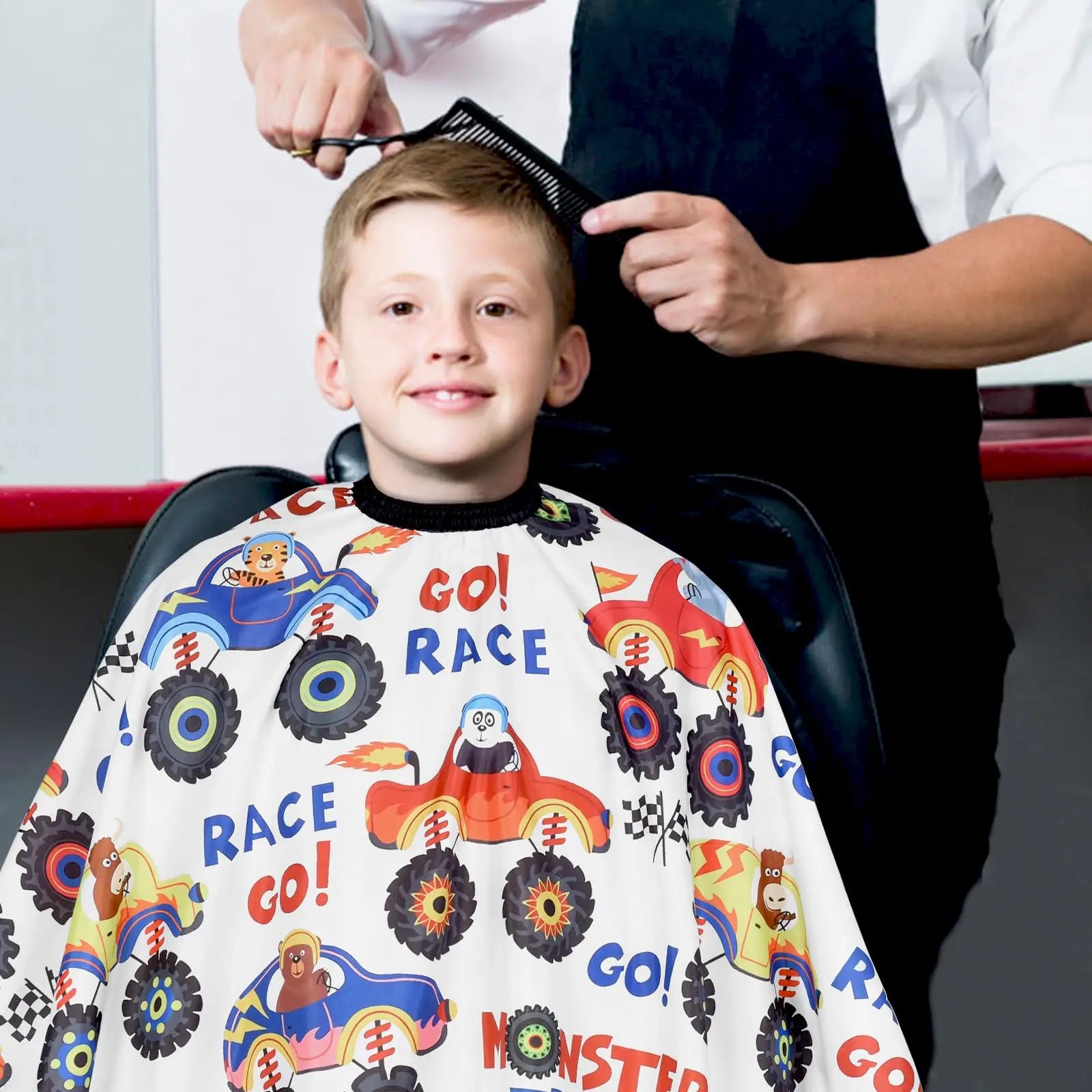 Children's hairdresser's cape, cartoon design, for hair salons, polyester pongee, barber's robe, hair care, hairdressing supplies