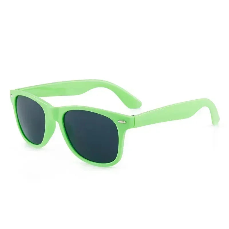 12 couleurs à la mode nouveaux enfants lunettes de soleil mode carré lunettes d'extérieur nuances pour enfants garçons filles UV Preotection lunettes de soleil