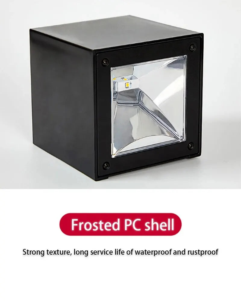 Applique Murale Solaire à LED avec Capteur de Soleil, Imperméable Conforme à la Norme IP65, Luminaire Décoratif d'Extérieur, Idéal pour un Jardin, une Cour, un délégations ou une Clôture
