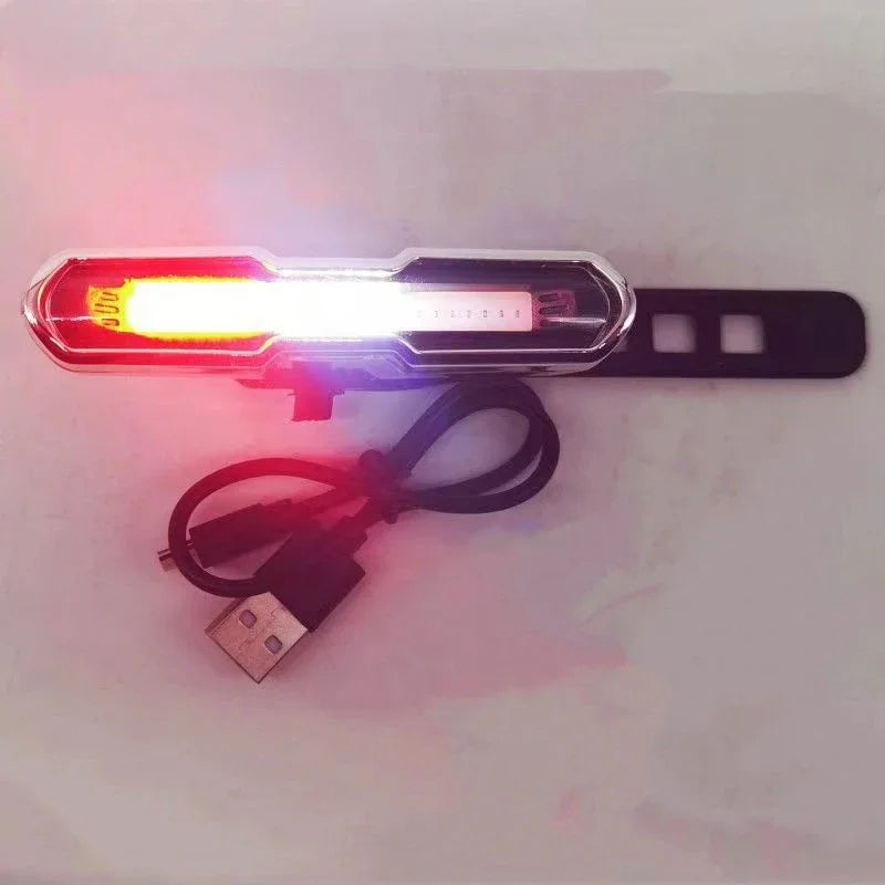 Enquêter arrière LED étanche pour vélo, aste par USB, éclairage de vélo clignotant, lampe à iode de sécurité, accessoires de lanterne de vélo