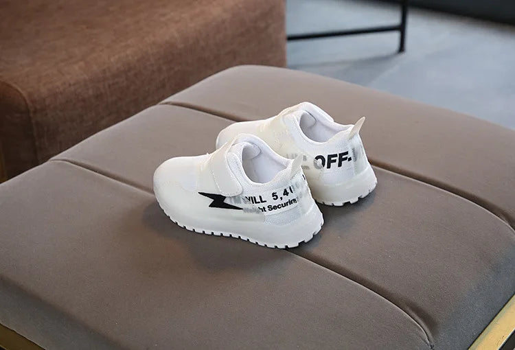 Chaussures lumineuses pour enfants garçons et filles baskets en maille légère brillante baskets lumineuses pour petits enfants chaussures lumineuses LED pour enfants