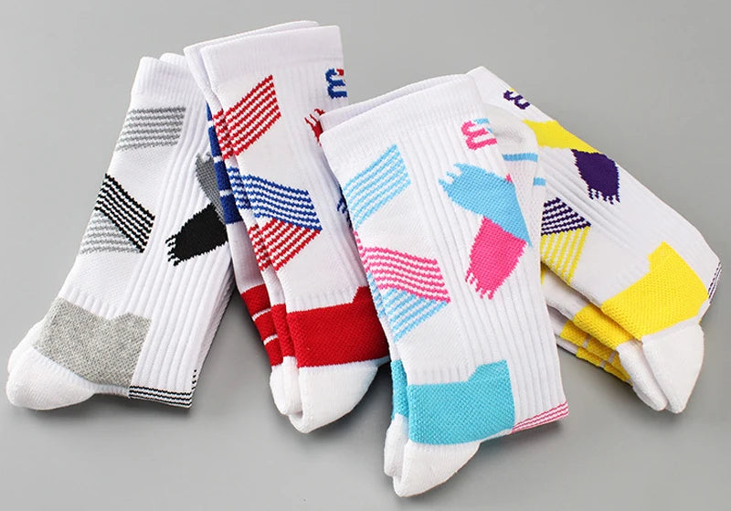 Compression sports socks for men and women, ideal for running, cycling and hiking