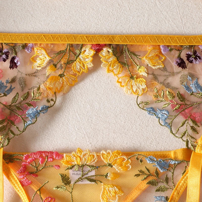 Ensemble de Lingerie Sexy en dentelle pour femmes, 3 pièces, broderie de fleurs fantaisie, soutien-gorge et tongs transparents, ensemble de sous-vêtements, costumes érotiques et intimes ﻿