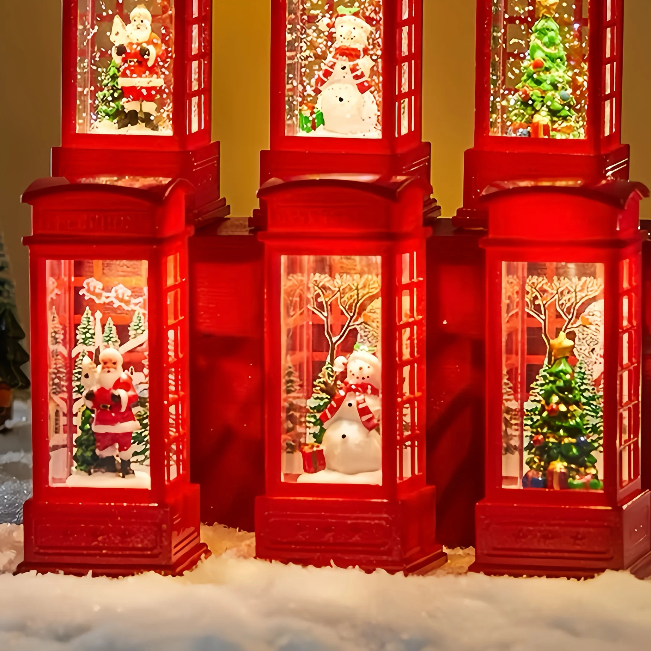 Décoration de cabine téléphonique de noël avec père noël, bonhomme de neige et arbre-ornement de cabine téléphonique rétro rouge avec décoration légère pour la maison