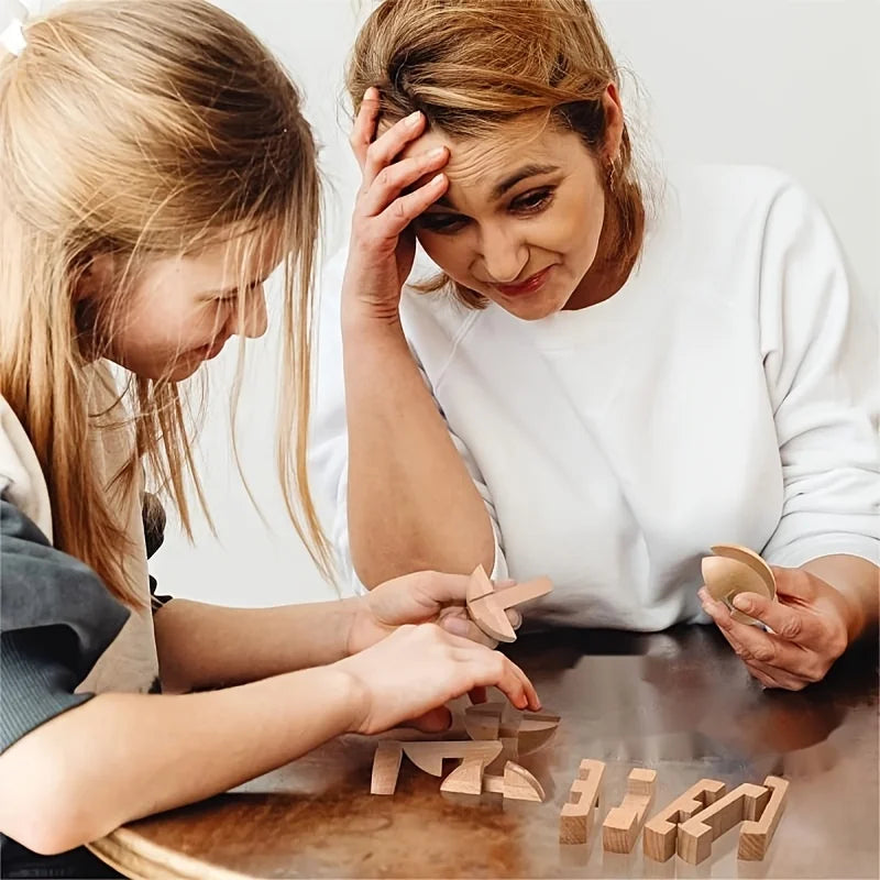 Wooden puzzle balls, home decorations for Halloween, Christmas and Thanksgiving gifts, cultivate problem-solving skills