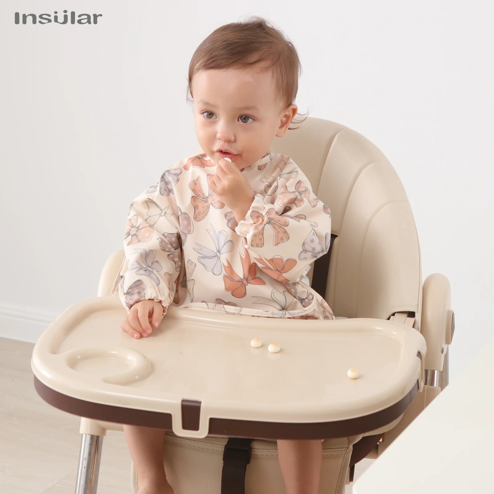 Nouveau bavoir bébé avec poche pour accessoires d'alimentation bavoirs pour enfants imperméable à manches longues bavoirs tabliers à manches longues