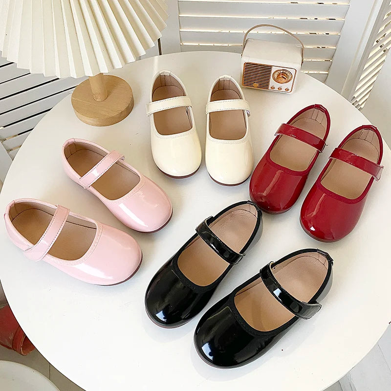 Chaussures de princesse pour enfants, couleur unie, Style concis, chaussures plates de loisirs pour enfants, en cuir verni souple et flexible, chaussures de printemps pour filles 27-36