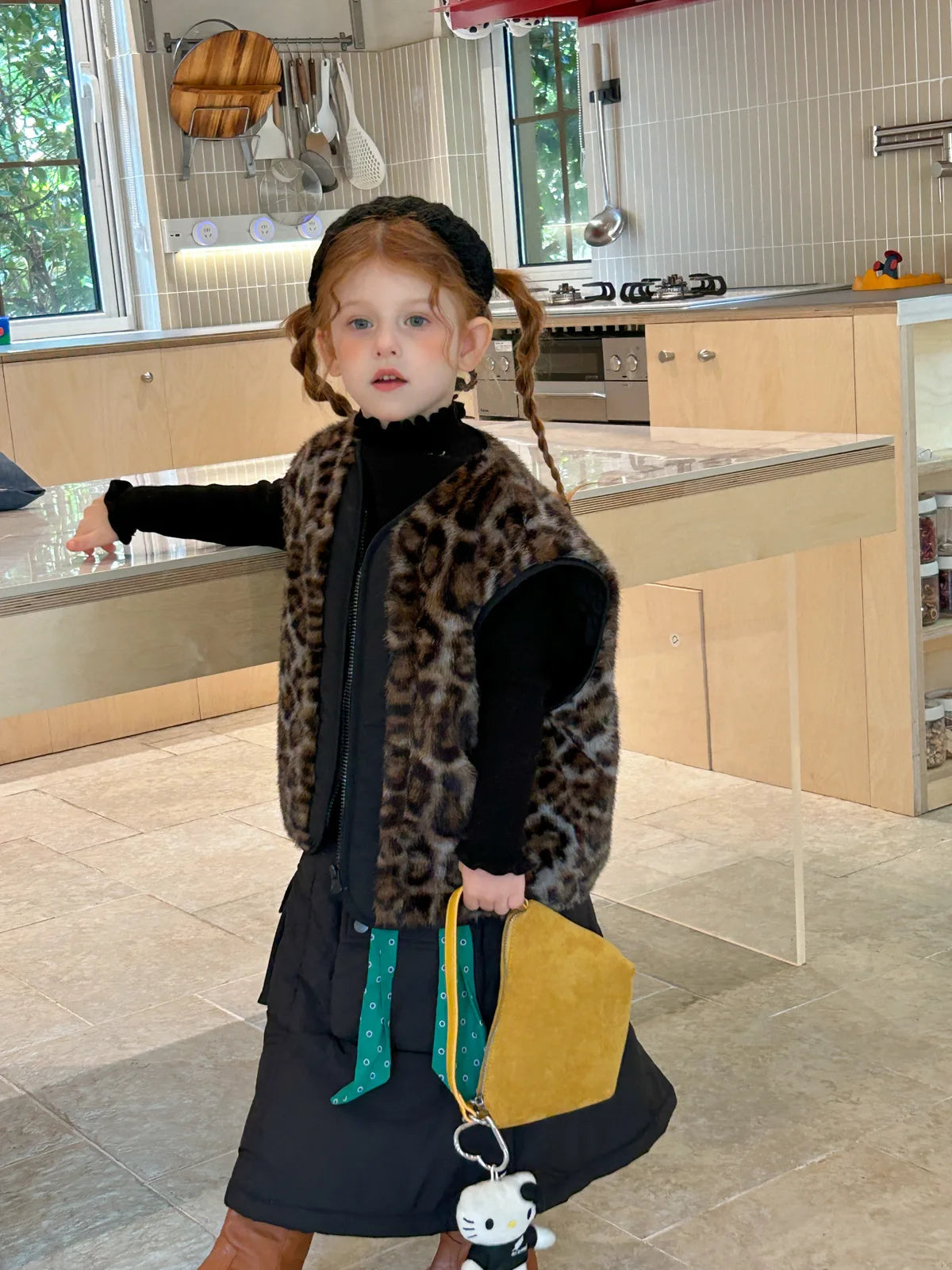 Manteau d'hiver pour filles, nouvelle mode, style occidental, fourrure intégrée, imprimé léopard, gilet en fourrure, tenue chaude quotidienne, 2025
