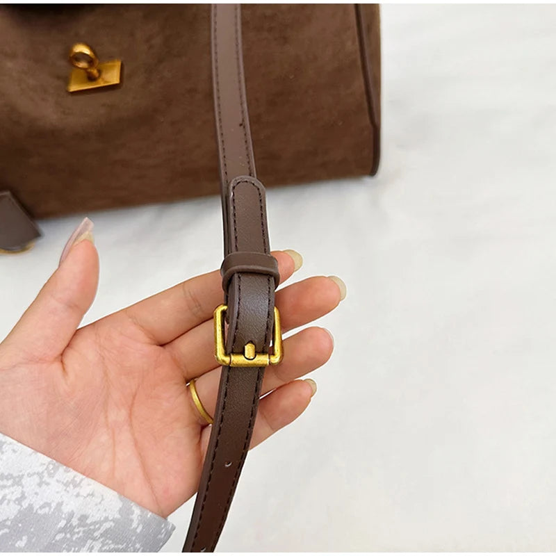 Sac à main de luxe pour femmes, café violet, marque avancée, Simple, fourre-tout en daim givré, sac à bandoulière de voyage pour banlieue