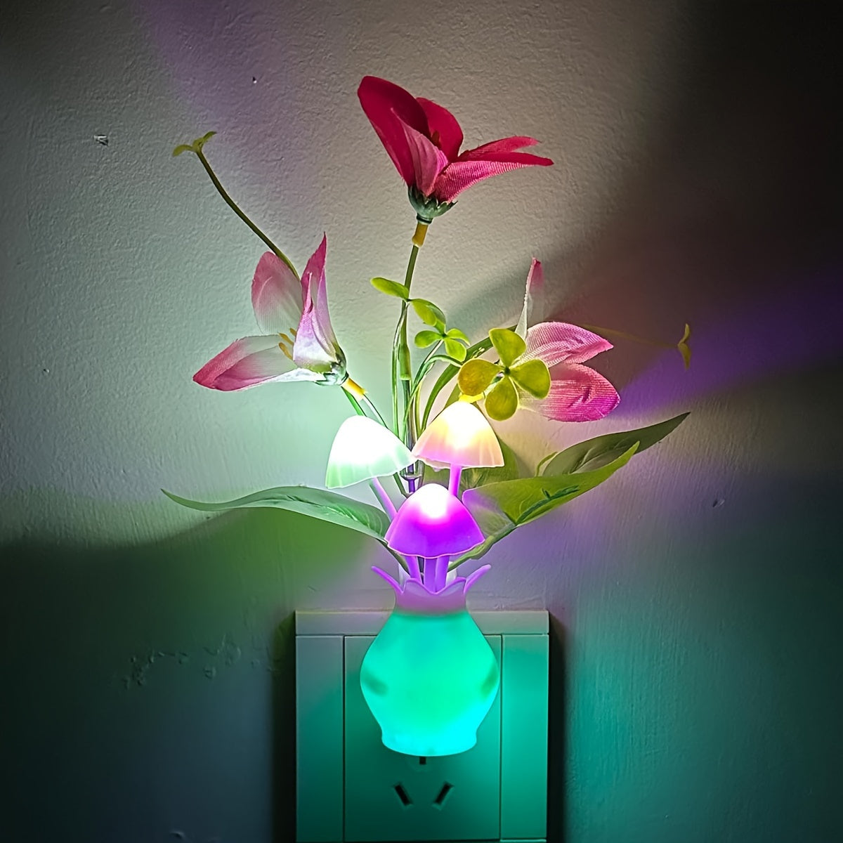 Plug-in Night Light with Auto Light Sensor, LED Mushroom Night Light Wall Based Flower Lamp Night Light for Bedroom, Lounge, Hallway and Stairs, Hallway Illumination, Bedroom Lighting, Aesthetic Lighting, Decorative Lamp, Ene