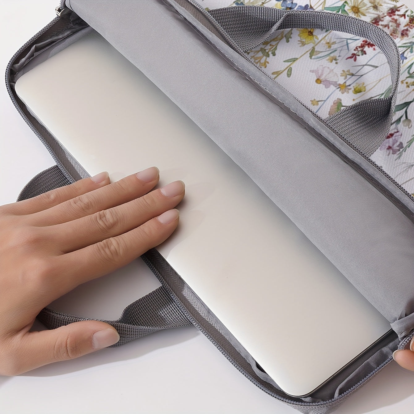 1pc Flower Printed Notebook Computer Bag, Simple Briefcase, Notebook Computer Protective Bag, Laptop Tablet Commuter Briefcase, File Storage Bag, Portable Computer Bag