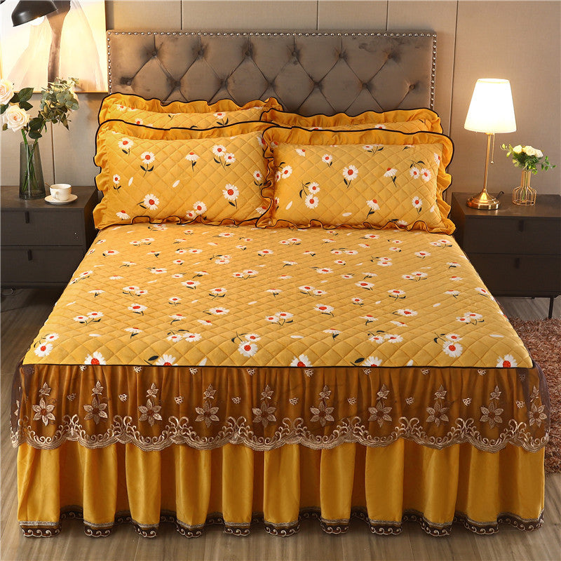 Single Piece Short Plush Bed Cover