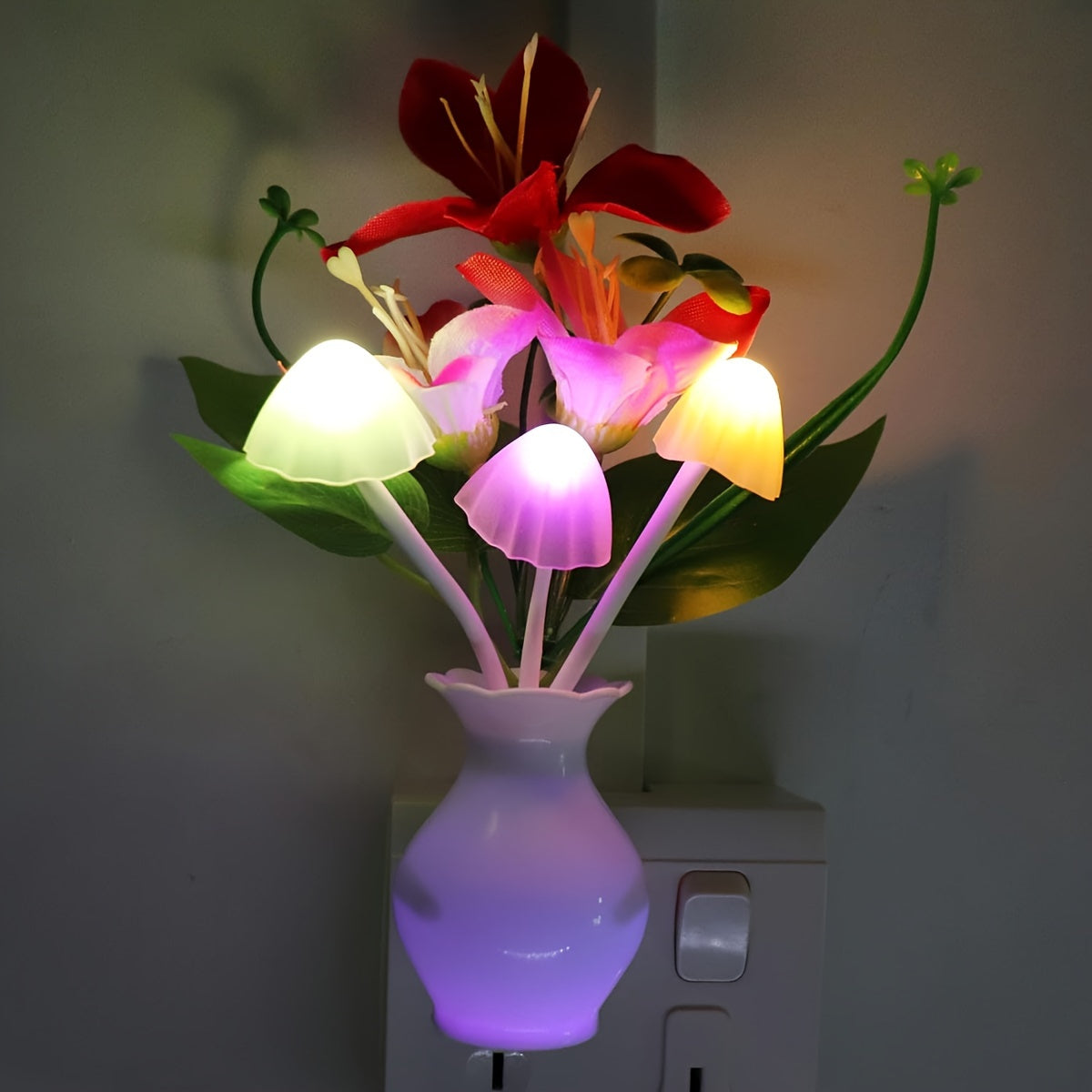 Plug-in Night Light with Auto Light Sensor, LED Mushroom Night Light Wall Based Flower Lamp Night Light for Bedroom, Lounge, Hallway and Stairs, Hallway Illumination, Bedroom Lighting, Aesthetic Lighting, Decorative Lamp, Ene