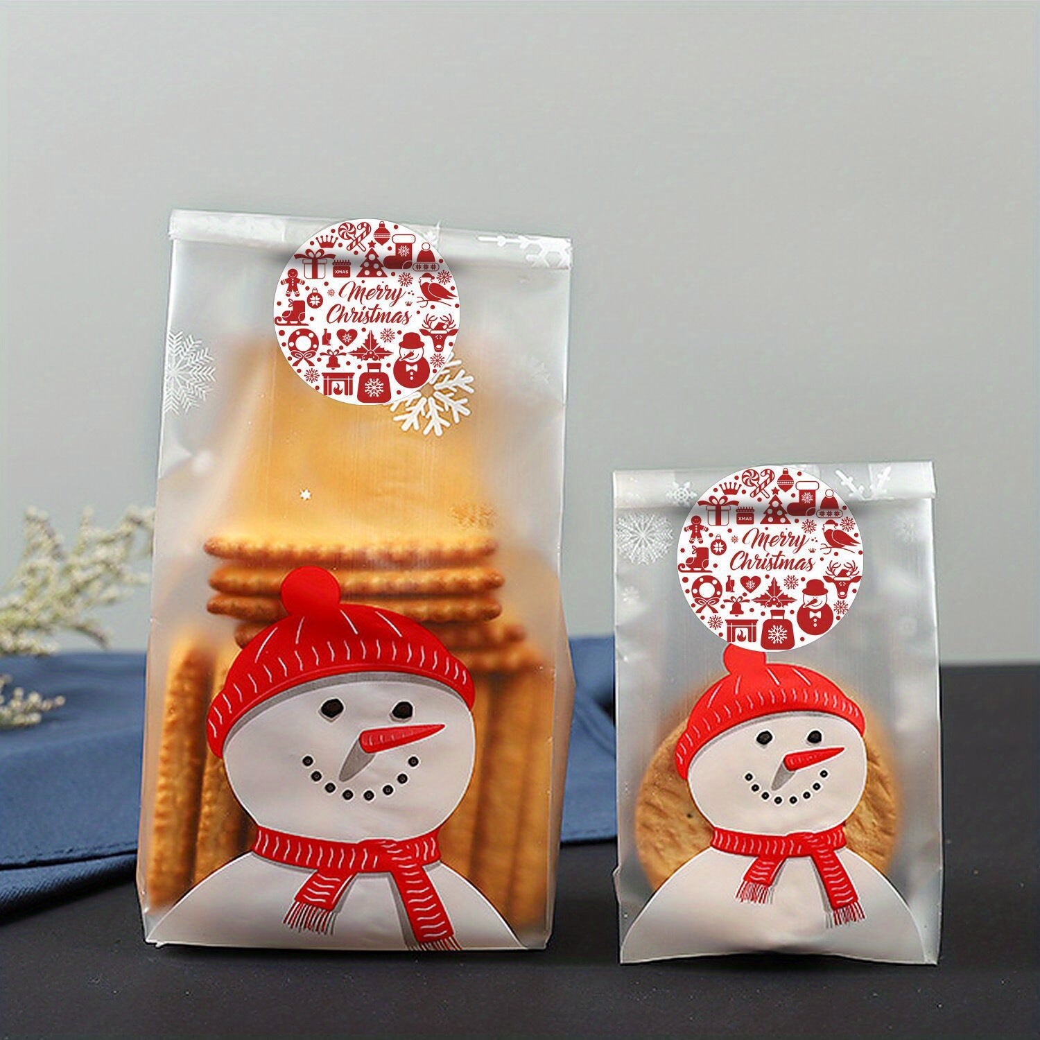 20 Stickers/Pack, Cartoon Christmas Happy Sticker Holiday Gift Decoration Apple Gift Snowflake Santa Claus And Snowman Sticker Sealing Sticker, Navidad, Seal Sticker, Business Commodity Packaging Sealing Stickers, Gift Box De